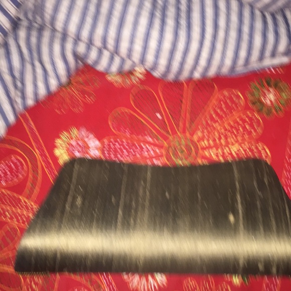 Gold Clutch With Stones - Picture 3 of 5